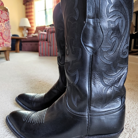 Handcrafted Lucchese Men's Black Western Boots Size8.5 - Picture 9 of 13